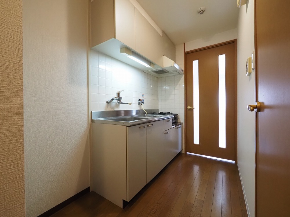 大阪市浪速区桜川２丁目の賃貸マンションのキッチン