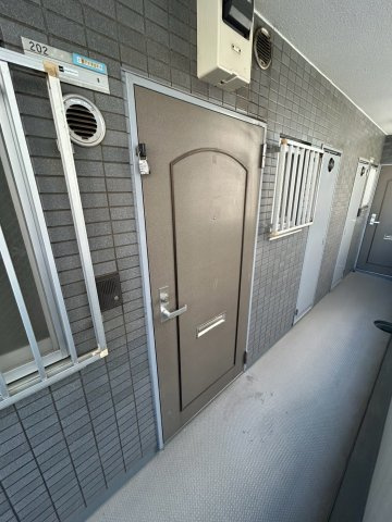 TRTエクセルの玄関