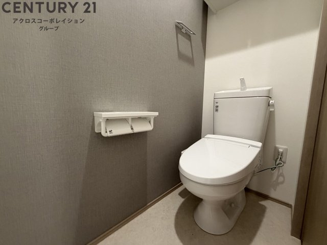 ゆったりとした空間のトイレです