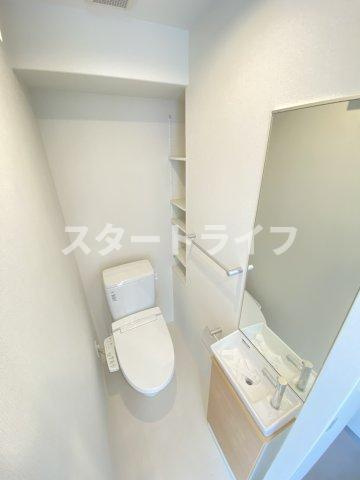 大阪市淀川区西三国１丁目の賃貸マンションのトイレ