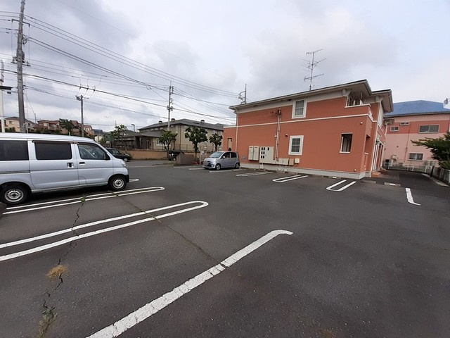 カーサ・イリーデの駐車場|駐車場