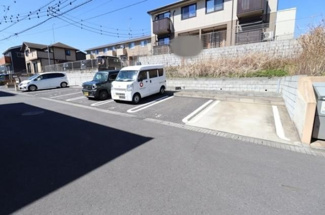 【駐車場】 | サンモールⅡ | 駐車場