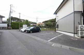 【駐車場】 | イーグレット | 駐車場