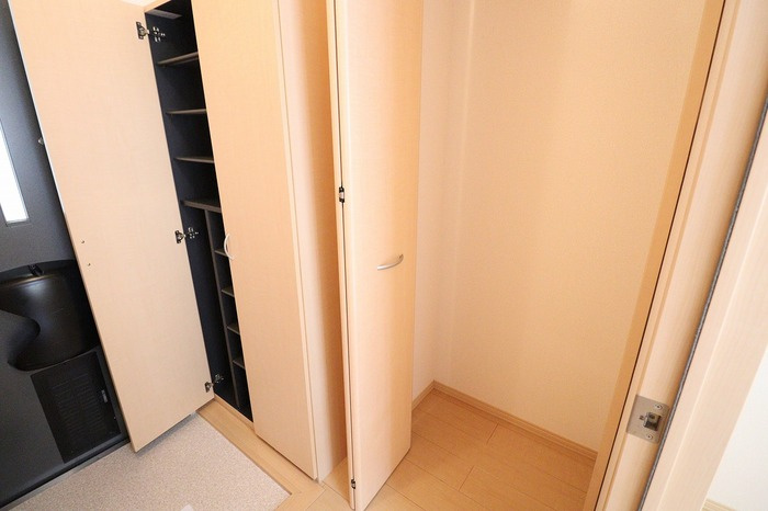セジュール水彩の玄関|シューズボックス・玄関収納
