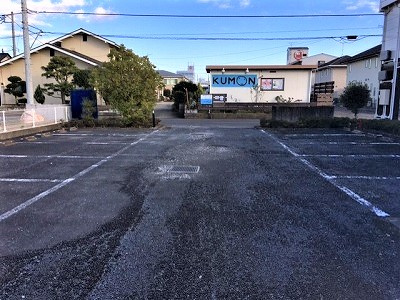 レオパレスグローリーの駐車場|画像9