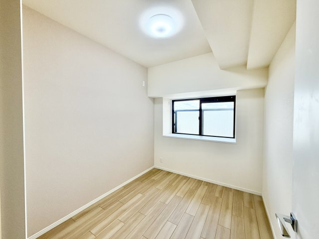 ライオンズマンション左京山第参の洋室