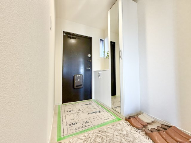 ライオンズマンション左京山第参の玄関