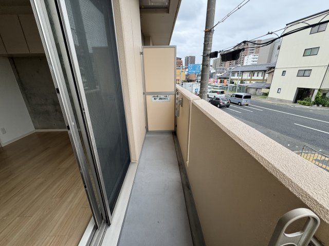 パウゼ西本町のバルコニー
