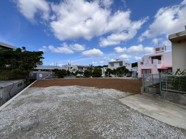 宜野湾市野嵩2丁目の外観