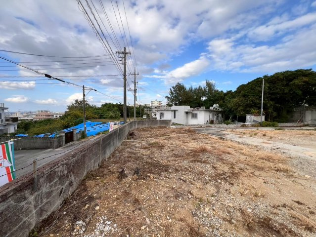 宜野湾市嘉数1丁目【90.35坪】の外観