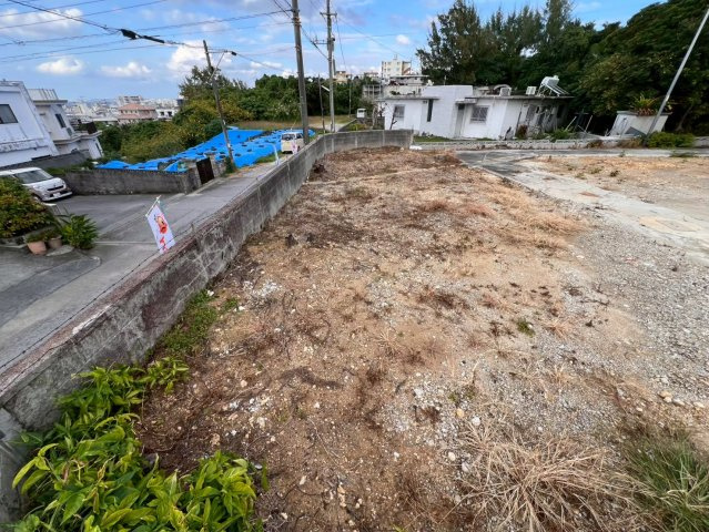 宜野湾市嘉数1丁目【90.35坪】の外観