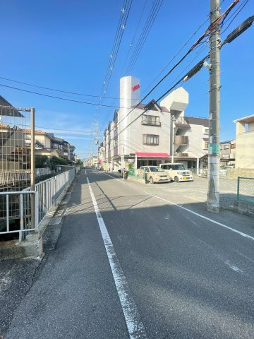 コーポホリデーインの周辺
