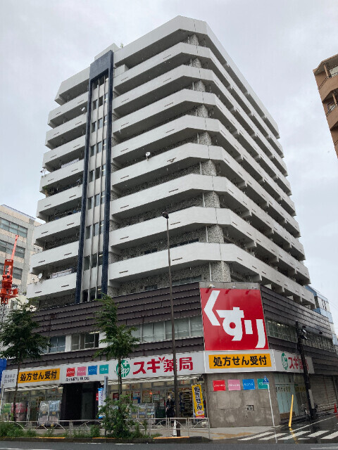 信越ビルの外観