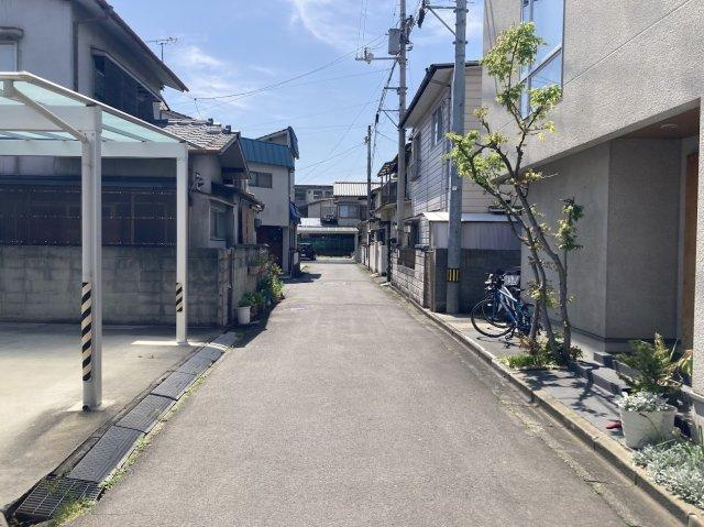 オール電化デザイナーズハウス高松市木太町㉙の前面道路含む現地写真|前面道路含む現地写真です