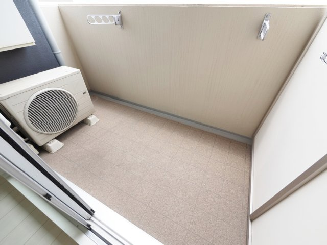 大阪市東成区東小橋１丁目の賃貸マンションのバルコニー
