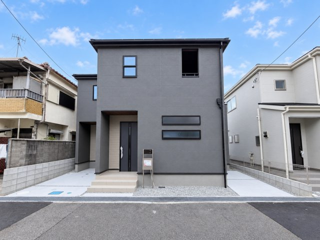 リーブルガーデン泉佐野市鶴原8期の外観|おしゃれな外観