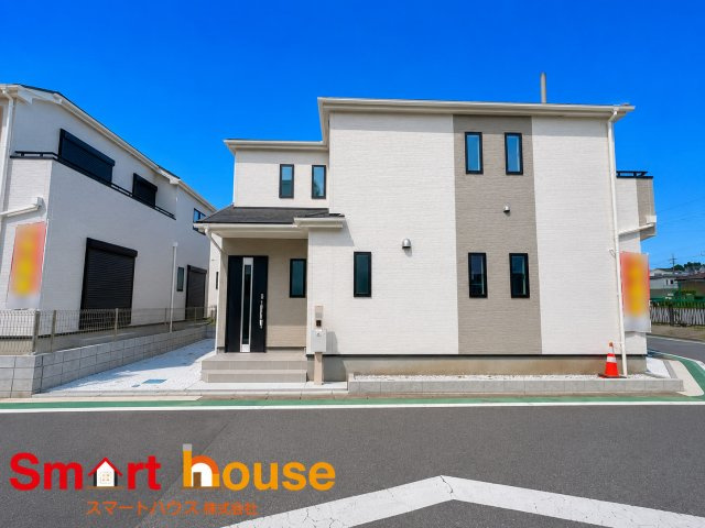 福田５丁目全１１棟の外観|閑静な住宅街に堂々登場！ナチュラルで温かみのある木目調の内装も魅力です。土日祝日即日ご案内可能です♪