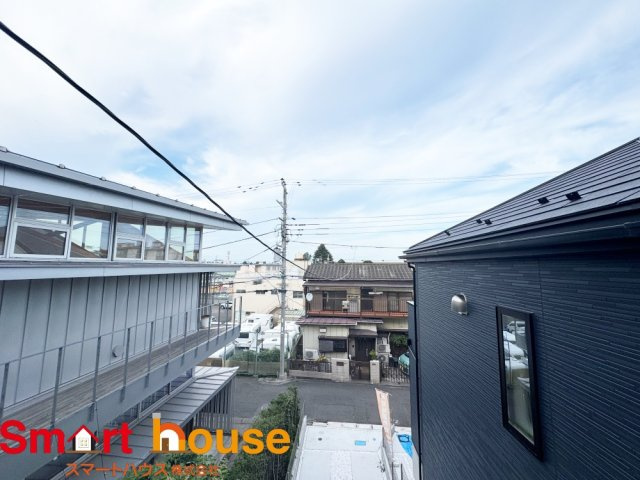 綾瀬市大上新築全2棟の洋室|全居室収納付きで機能的♪広々収納でオフシーズンの服もすっきり片付です。インテリアにもこだわれますね！