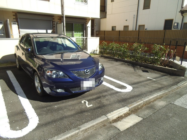エスパースリュミエール赤羽西が丘の駐車場|敷地内駐車場あります