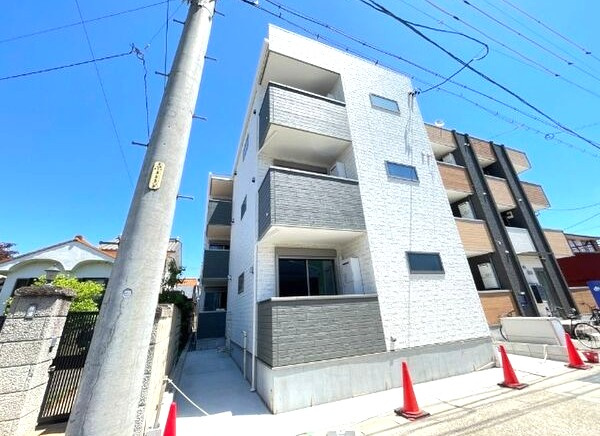 プレシア野並の外観