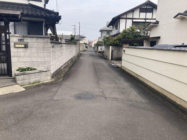 オール電化デザイナーズハウス高松市多肥上町建売⑫の前面道路含む現地写真