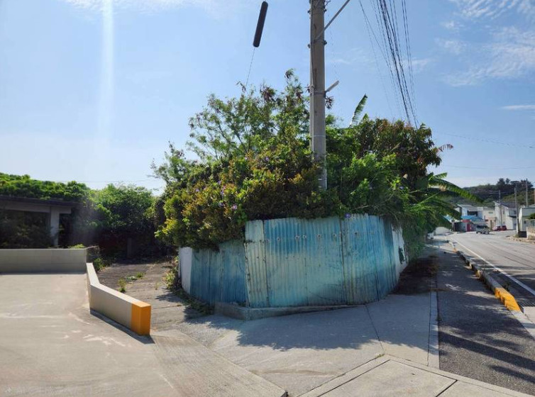 うるま市具志川の外観