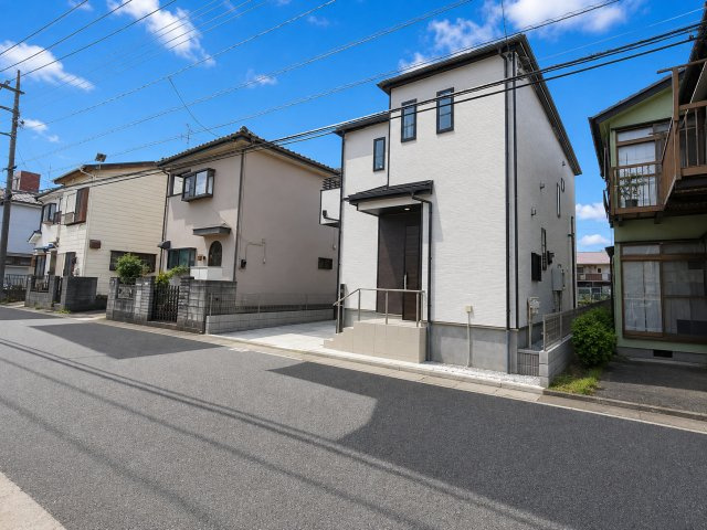 三郷市　東町　新築戸建　　全1棟の前面道路含む現地写真|前面道路含む現地写真です