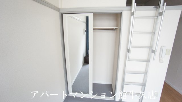 レオパレスシャトルの収納
