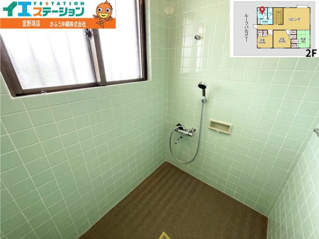 宜野湾１丁目　戸建ての浴室