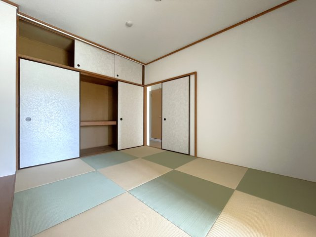 双葉八幡原コーポの和室