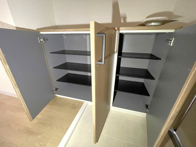 双葉八幡原コーポの収納