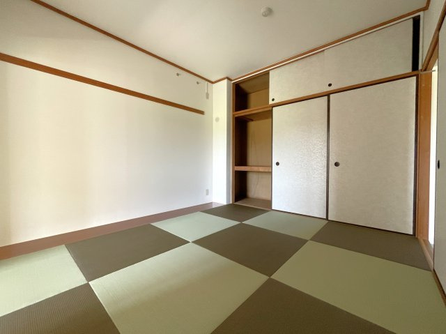 双葉八幡原コーポの和室