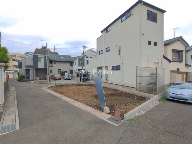 《仲介手数料無料》南区太田窪５丁目8-2新築一戸建てハートフルタウン