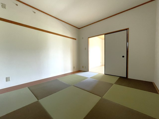 双葉八幡原コーポの和室
