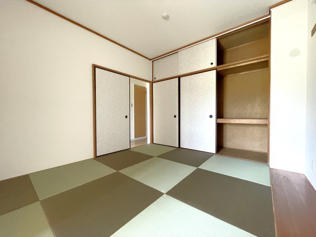 双葉八幡原コーポの和室