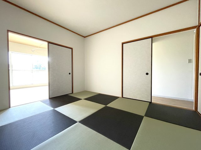 双葉八幡原コーポの和室