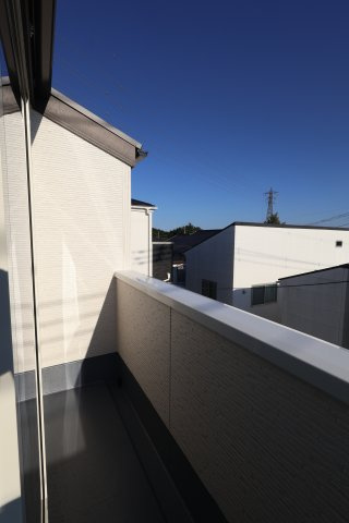《仲介手数料無料》大宮区寿能町２丁目93新築一戸建てリナージュのバルコニー