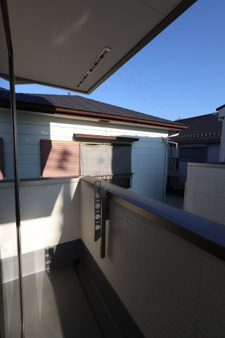 《仲介手数料無料》大宮区寿能町２丁目93新築一戸建てリナージュのバルコニー