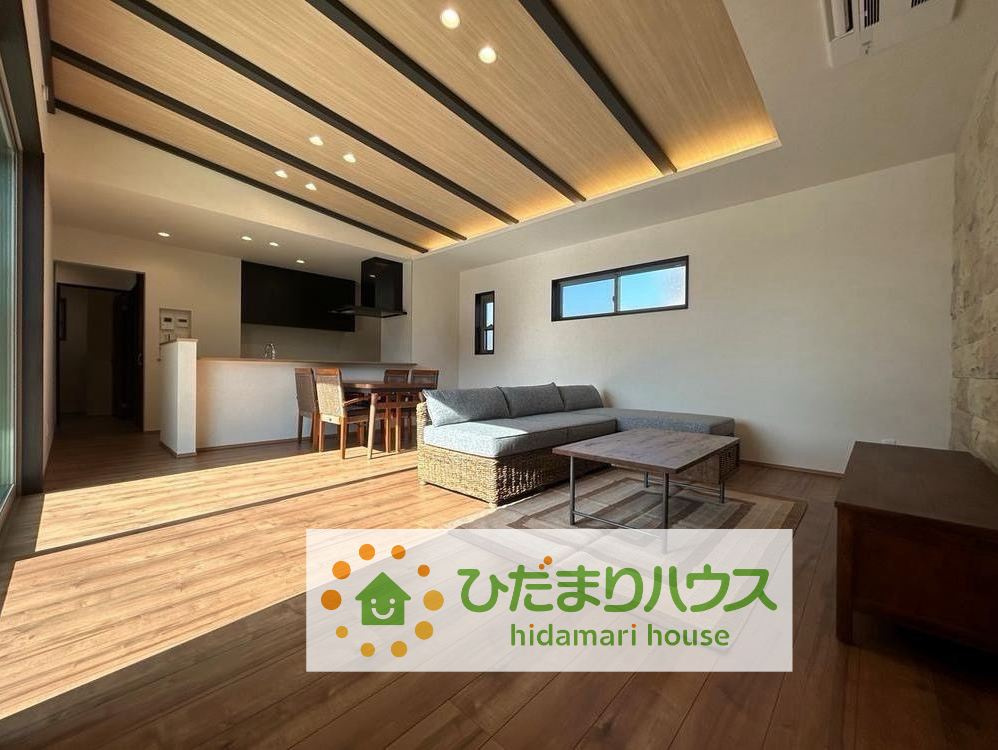 久喜市鷲宮６丁目　中古一戸建ての居間・リビング