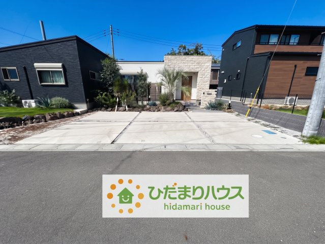 久喜市鷲宮６丁目　中古一戸建ての駐車場