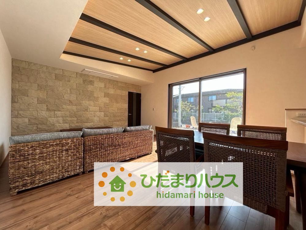 久喜市鷲宮６丁目　中古一戸建ての居間・リビング