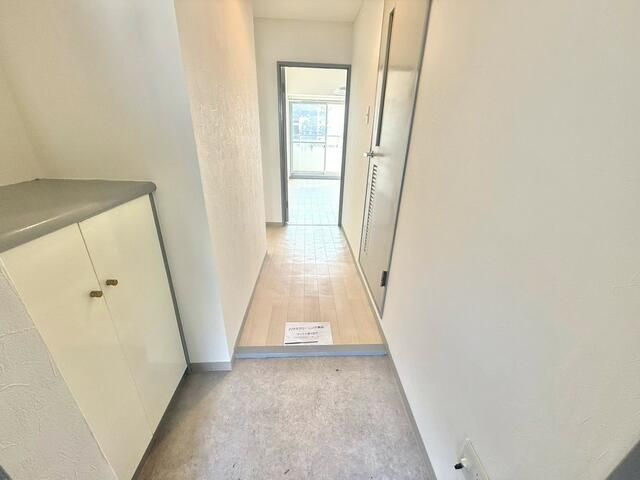 【玄関】 | アゴラビル