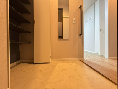 【玄関】 | HEBEL MAISON 中桜塚