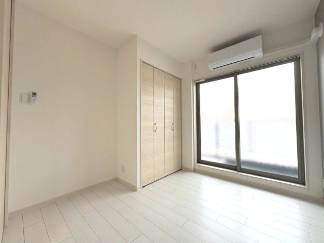 レジーナ本町の洋室