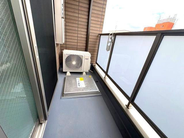 レジーナ本町のバルコニー