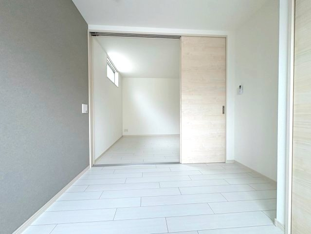 レジーナ本町の洋室