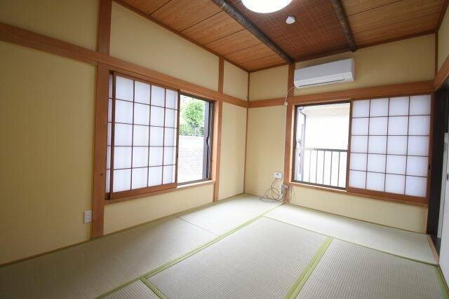 東有馬２丁目戸建の寝室