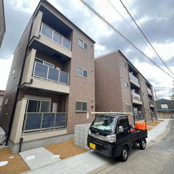 レジーナ本町の外観
