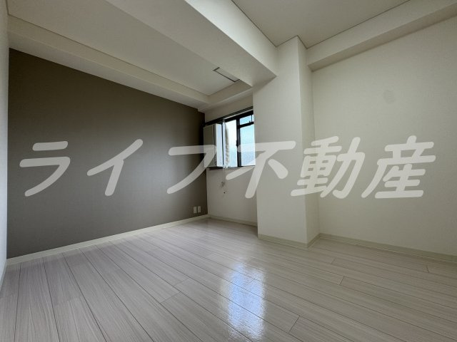 グランメールの洋室|落ち着いた色調の洋室です