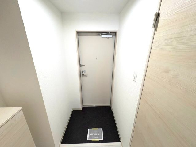 レジーナ本町の玄関